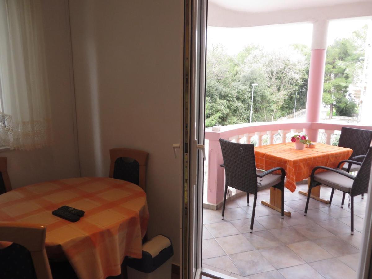 Gardenia Apartments Pakoštane Zewnętrze zdjęcie