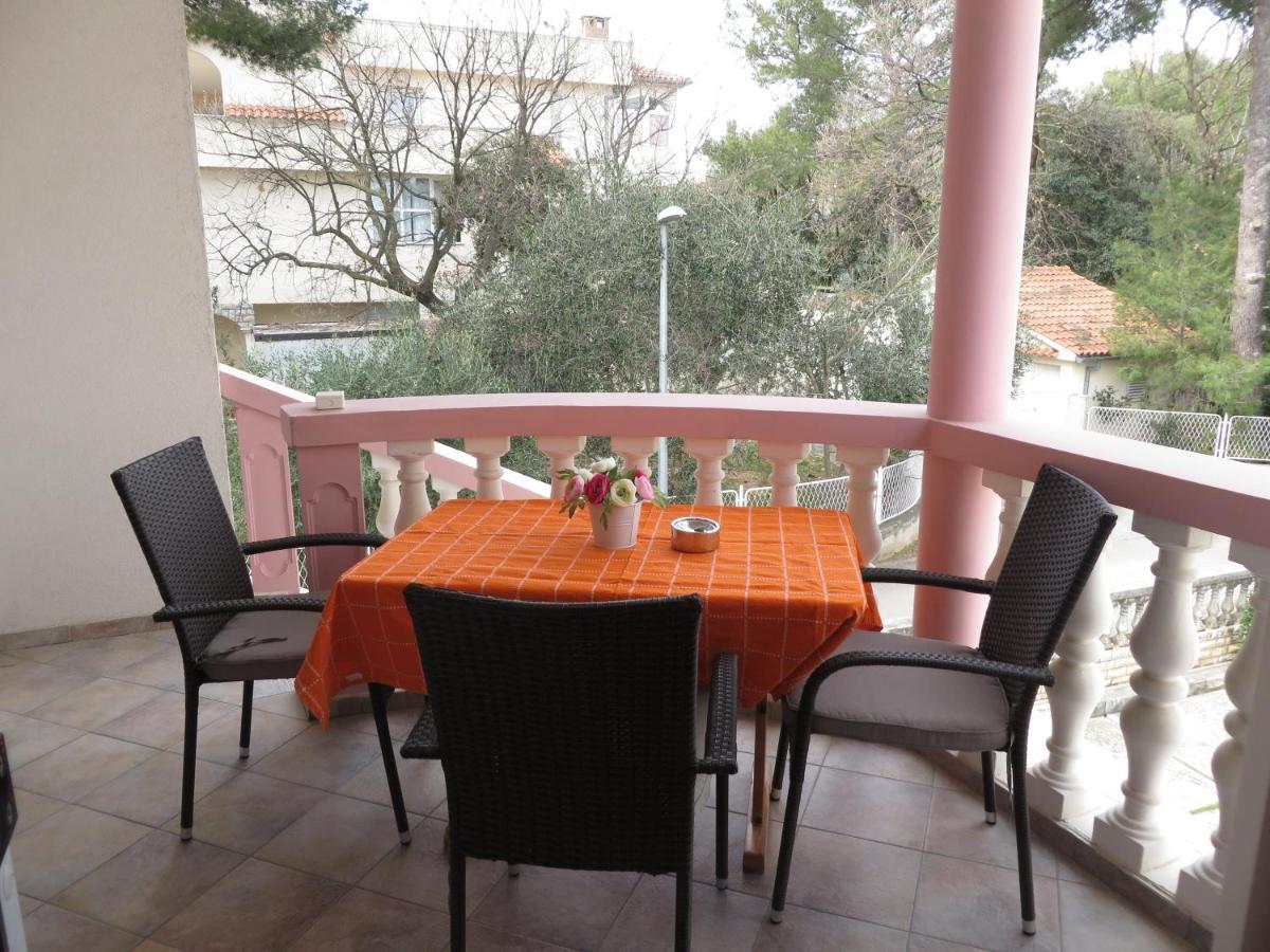 Gardenia Apartments Pakoštane Zewnętrze zdjęcie