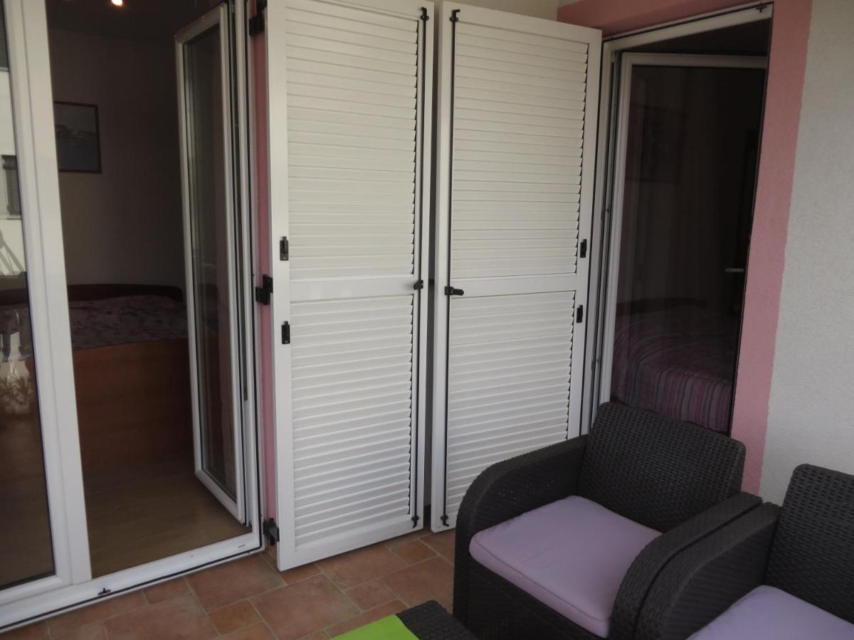 Gardenia Apartments Pakoštane Zewnętrze zdjęcie
