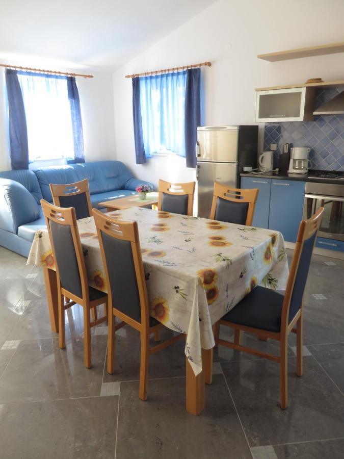 Gardenia Apartments Pakoštane Zewnętrze zdjęcie