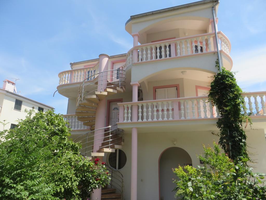 Gardenia Apartments Pakoštane Zewnętrze zdjęcie
