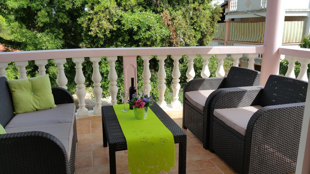 Gardenia Apartments Pakoštane Zewnętrze zdjęcie