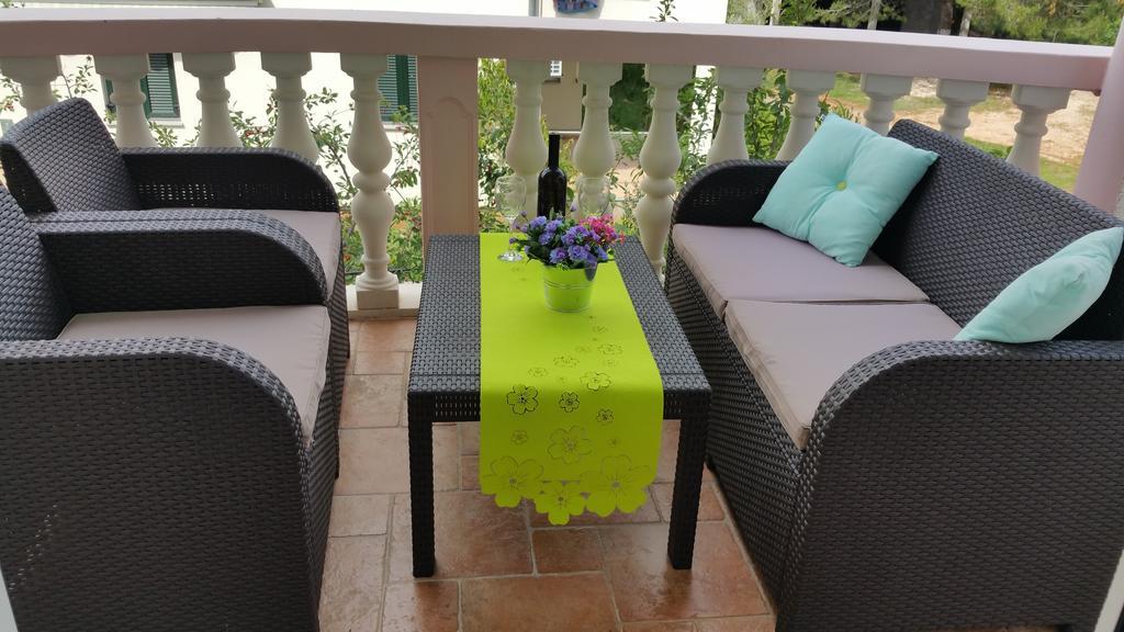 Gardenia Apartments Pakoštane Zewnętrze zdjęcie